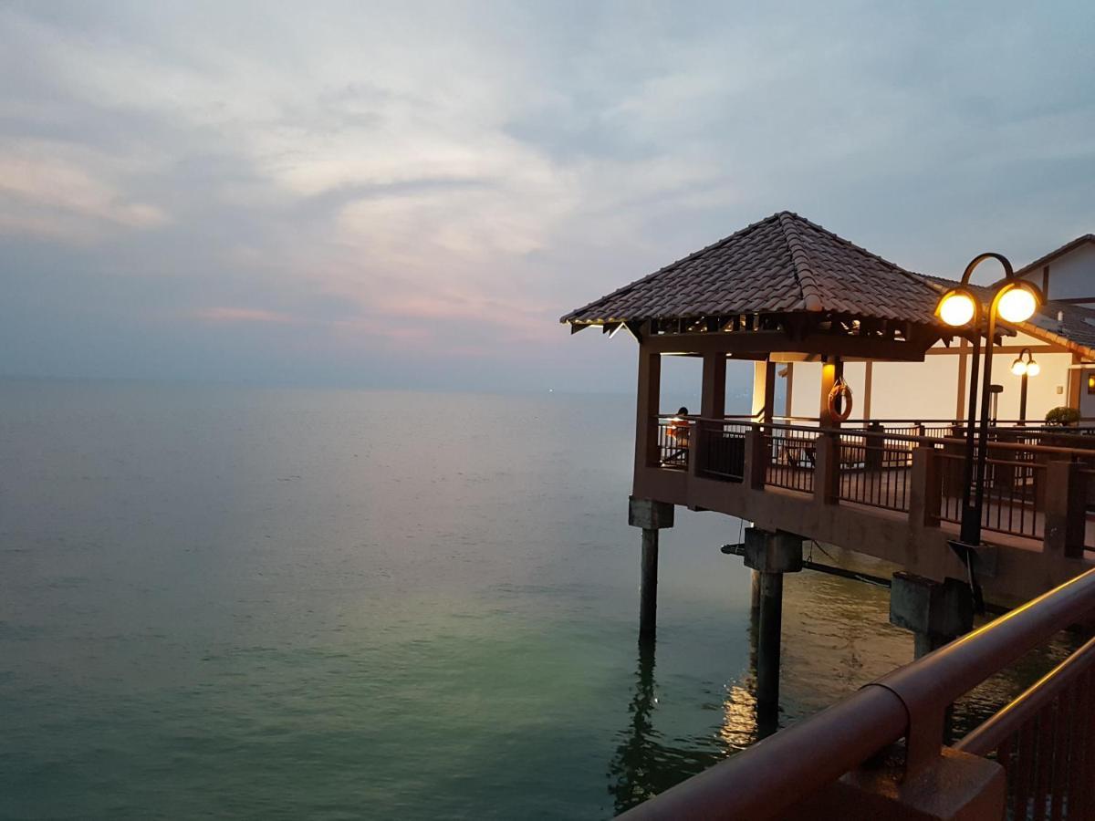 Willa Tokido Private Water Chalet Pd Port Dickson Zewnętrze zdjęcie